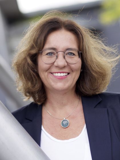 Prof. Dr. rer. nat. Stephanie Düttmann
