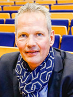 Prof. Dr. rer. pol. Ralf Schengber