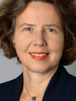 Photo of Prof. Dr. oec.troph. Carola Strassner