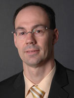 Photo of Prof. Dr. rer. pol. Olaf Tanto