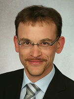 Photo of Prof. Dr.-Ing. Falk Salewski