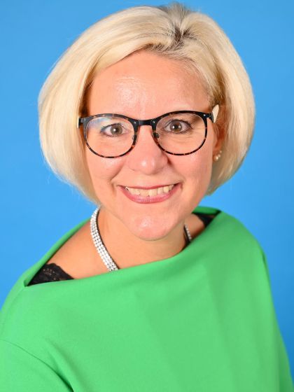 Photo of Prof. Dr. rer. nat. Anke Menzel-Begemann